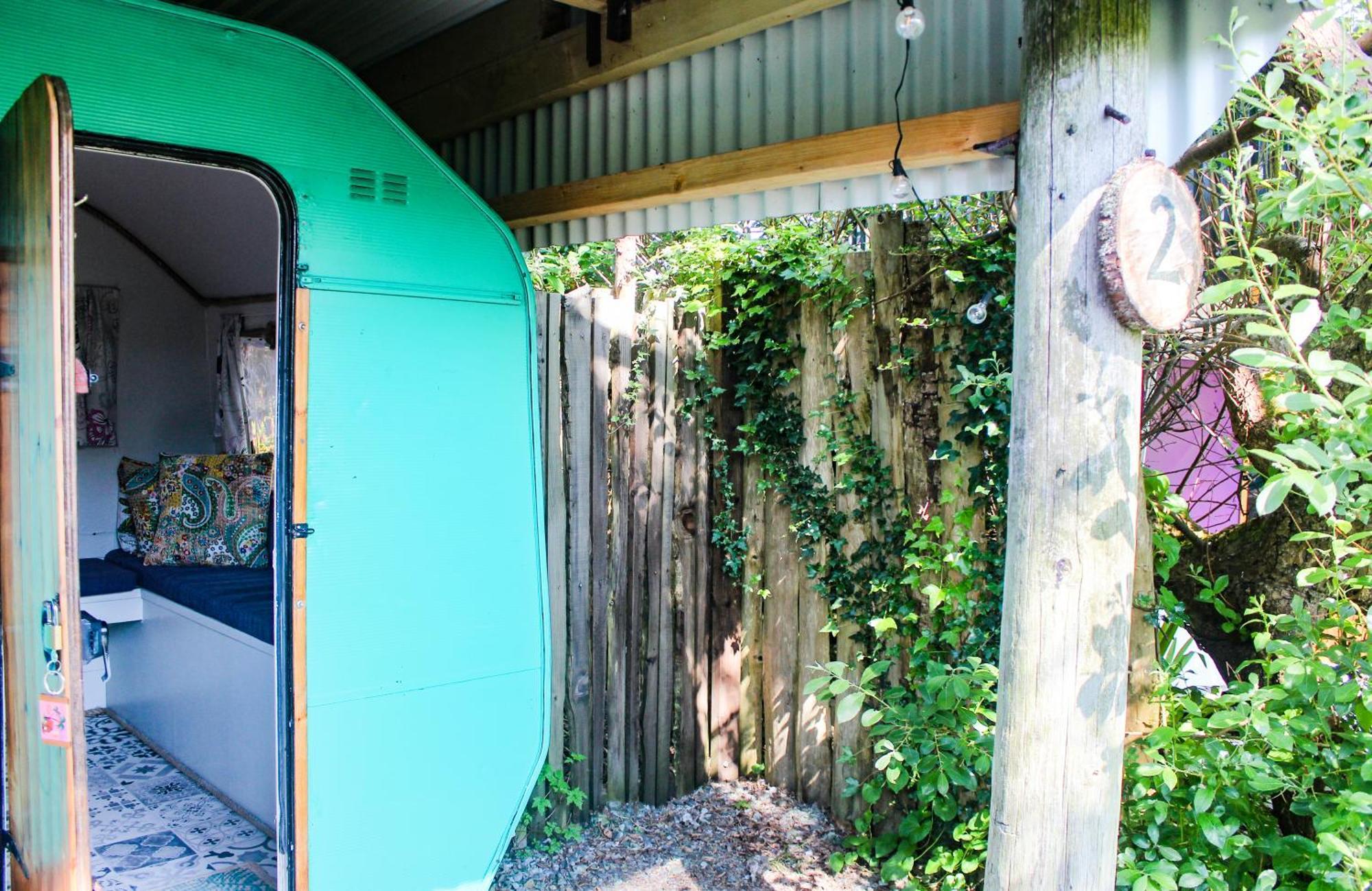 ホテル Retro Caravans At Valentia Island Escape Chapeltown エクステリア 写真